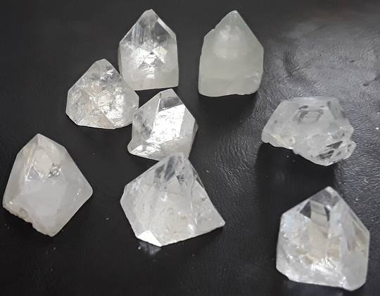 Natural Apophyllite Crystal Pyramid (12mms)