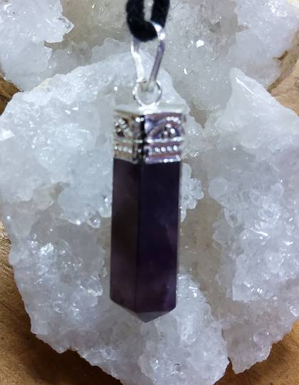 Basic Dark Purple Amethyst Pendant