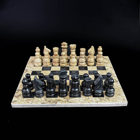 Chess Set Black/Coral