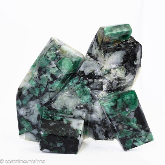 Emerald In Matrix image 3