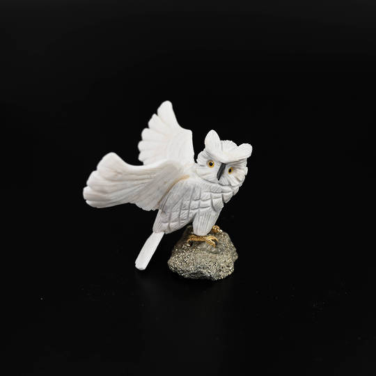 White Marble Owl image 0