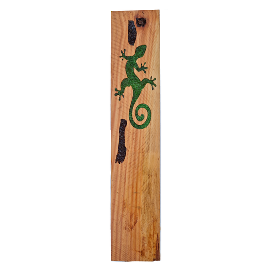 Macrocarpa Garden Post Double Fern Frond inlaid with green and brown glass