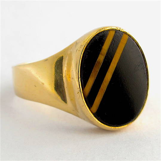 Men's 9ct yellow gold onyx/tigers eye dress ring