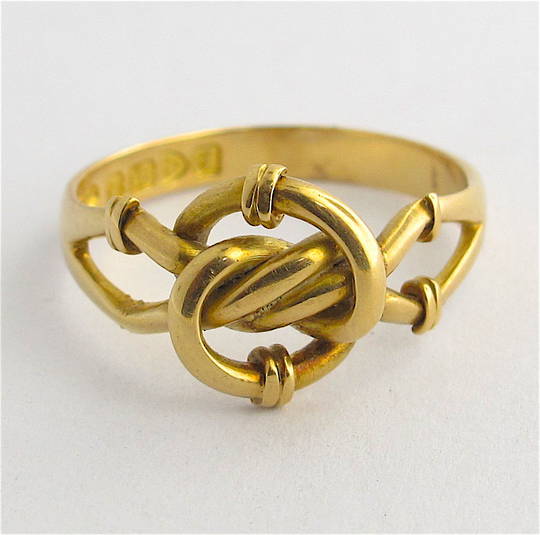 18ct yellow gold antique twist style ring