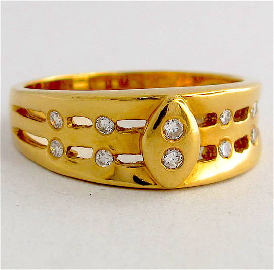Unisex 18ct yellow gold diamond set dress ring