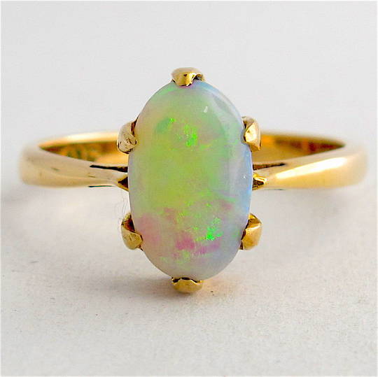 9ct yellow gold solid opal dress ring
