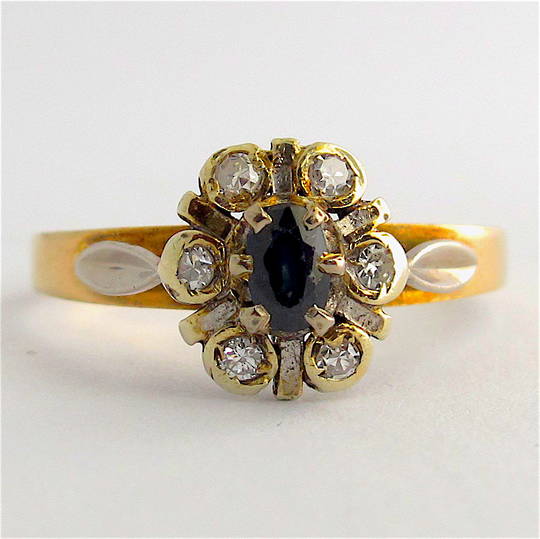 9ct yellow and white gold sapphire and diamond cluster ring
