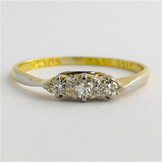 18ct yellow gold and platinum 3 stone diamond ring
