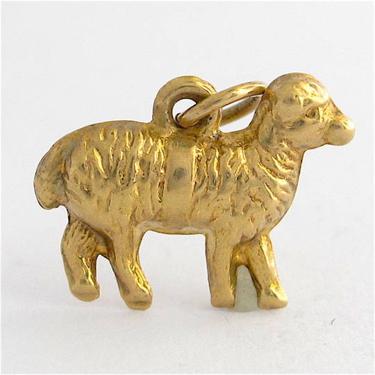 9ct yellow gold sheep charm