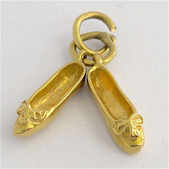 14ct yellow gold ballet shoes charm
