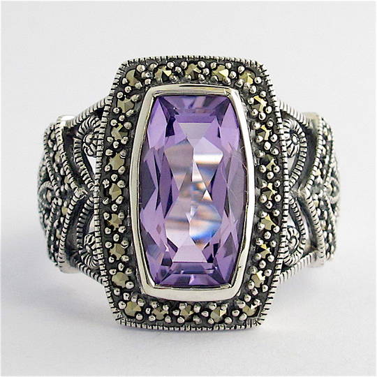 Sterling silver amethyst and marcasite ring