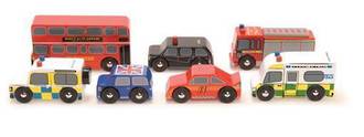 Le Toy Van London Car set