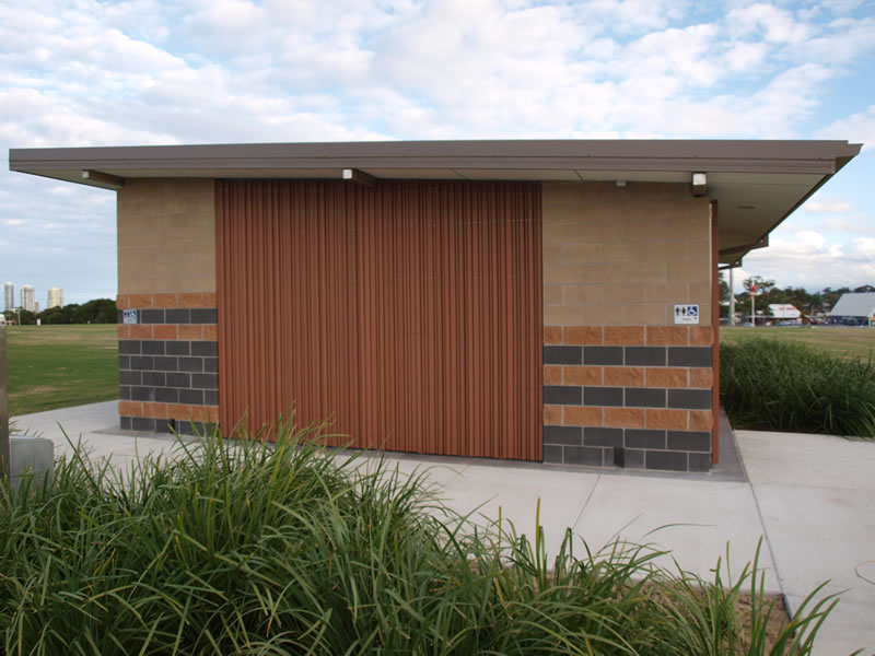 outdoor wood cladding
