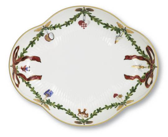 StarFluted Christmas Fluted Oval Dish *Indent