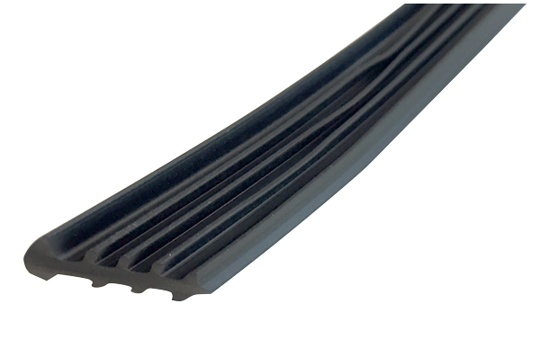 PVC WEDGE RUBBER BLACK - 2mm (per m)