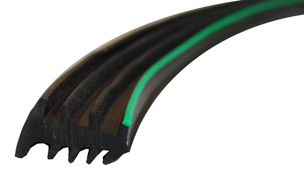 PVC WEDGE RUBBER GREEN - 5.5mm (per m)