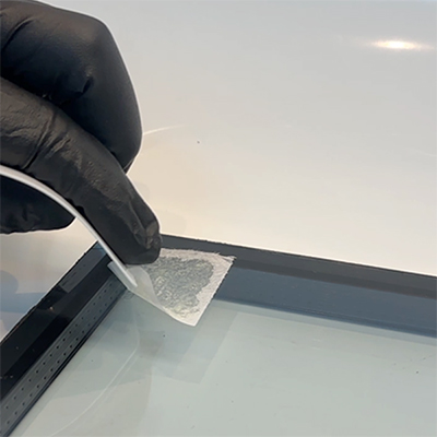 Glasscorp-Glass-Etching-System-Step4-1