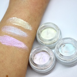 Luminescence highlighters pots and swatch thumb
