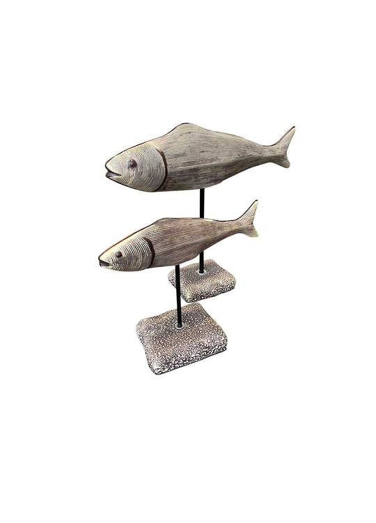 SET/2 FISH ON STAND