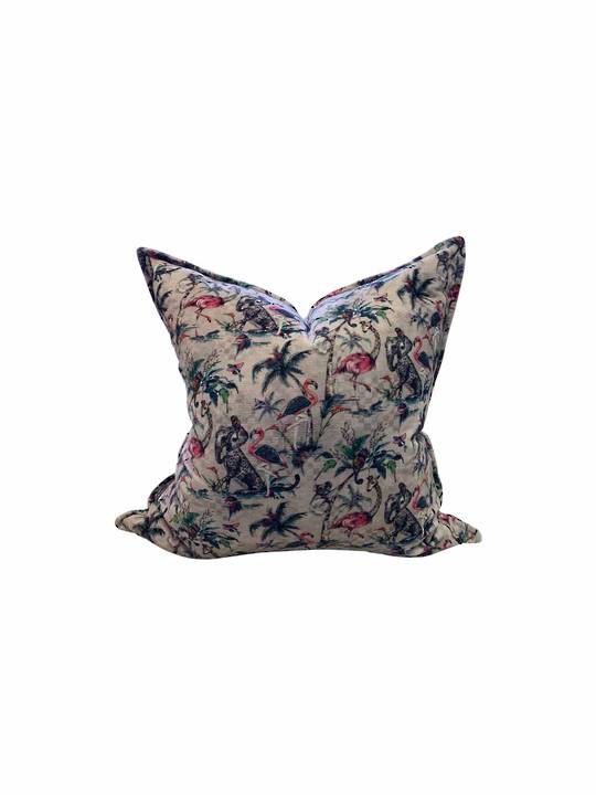 WILD IMAGINATION ANIMALS CUSHION COVER