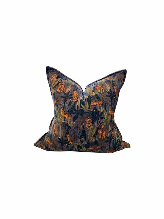 WILD CHEETA CUSHION COVER