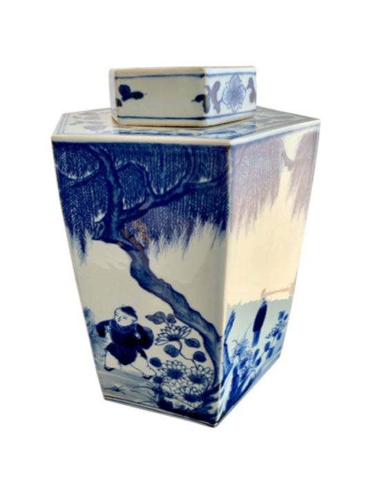 HEXAGONAL VASE WITH LID WORKER WITH FLUTE