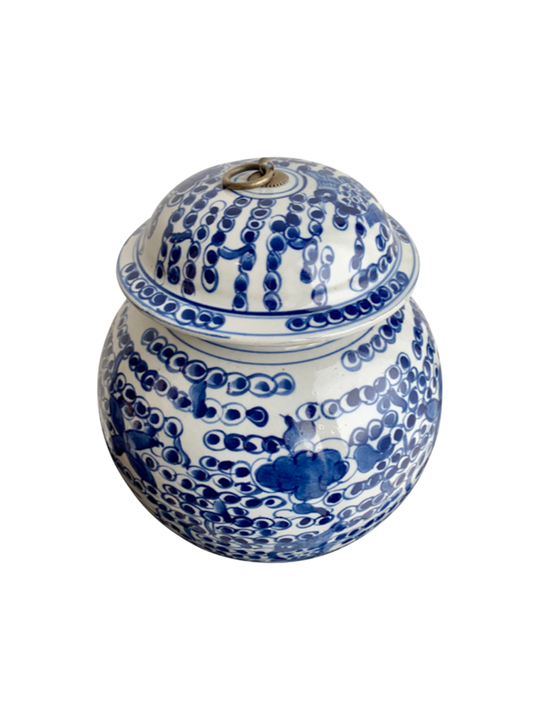 BLUE/WHITE SQUAT GINGER JAR LID W/BRASS RING