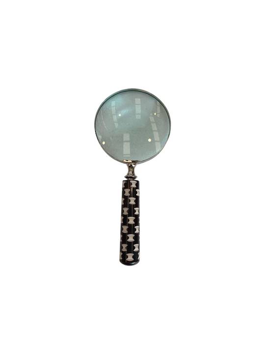 BRASS WITH RESIN HANDLE MAGNIFIER
