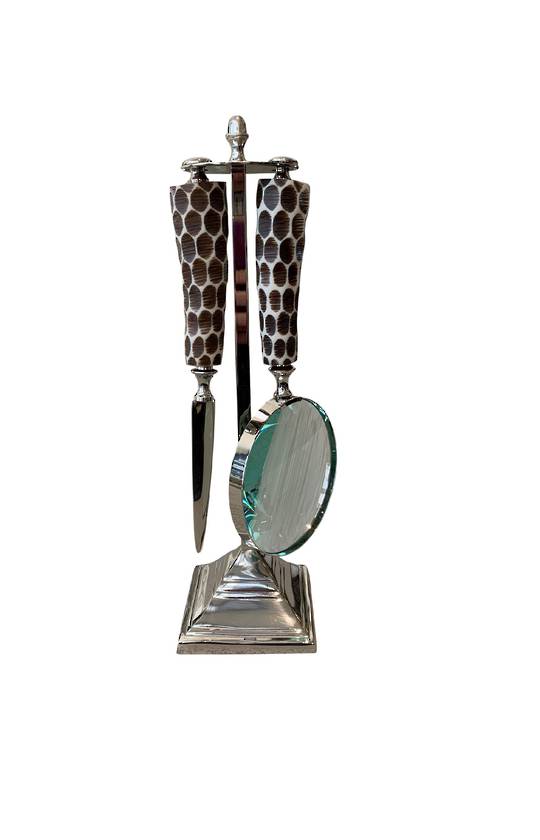 GIRAFFE DESIGN SET 2 MAGNIFIER & LETTER OPENER