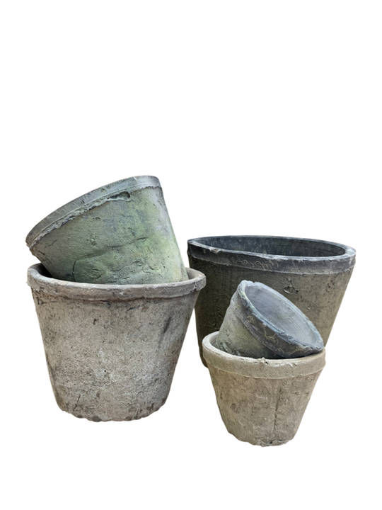 ANTIQUED BLACKSTONE CACUTS POT SET 5
