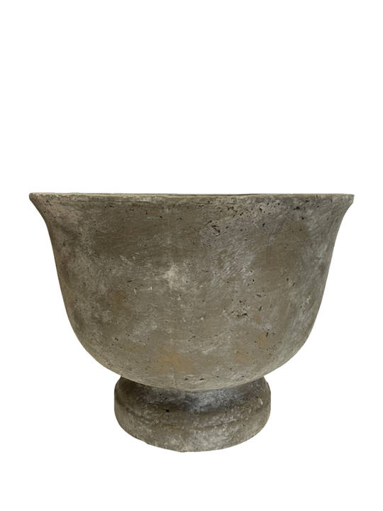 DEEP BOWL WITH WINGED EDGES