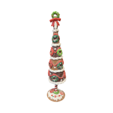 green topped gingerbread tree
