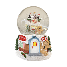 Turret gingerbread house snowglobe