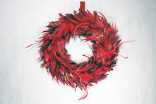 LARGE RED FEATHER WREATH