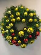 60CMD WREATH WITH 35 RED & GOLD BAUBLES