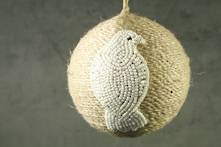 JUTE BALL WITH WHITE BEADED WOOD PIGEON (6)