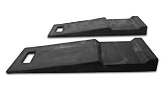 700010 Macs USA Pit Ramps, Pair- Indent Only