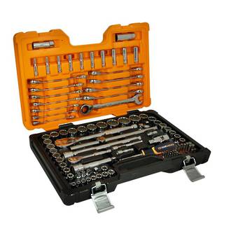 83069 Gearwrench 111 Pc. Metric & SAE Socket Set & Reversible Metric Ratcheting Wrenches