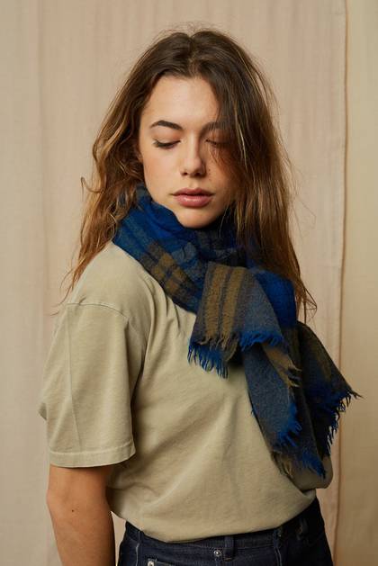 Moismont Wool & Cashmere Scarf - design n° 472 Japan Blue