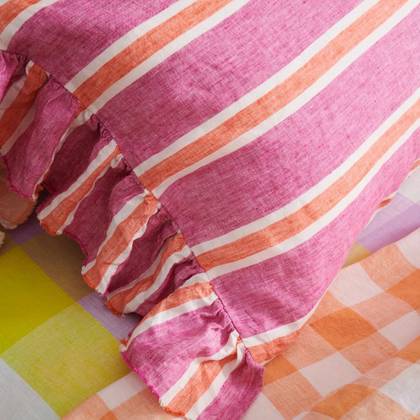 Wildberry Standard Ruffle Linen Pillowcase - set of 2 (sold out)