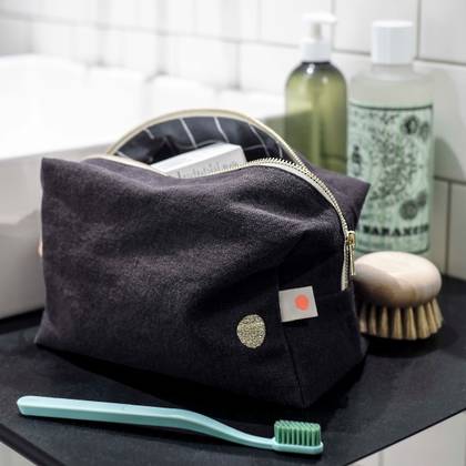 Toiletry Bag Cube - available in 4 colours