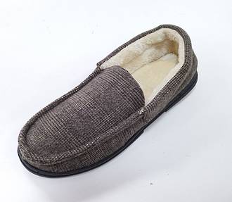 Mens Plaid Slippers Medium (Size 9-10)