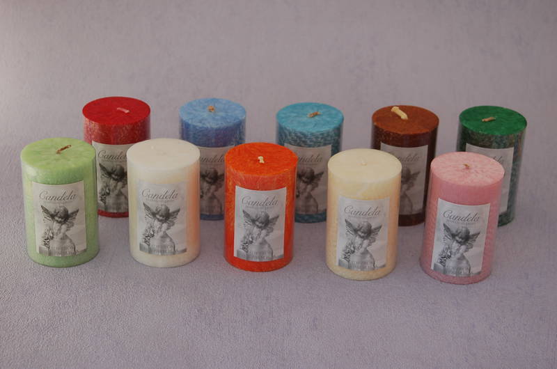 Cream Vanilla  scented Candle - pillar 5 x 7.5cm