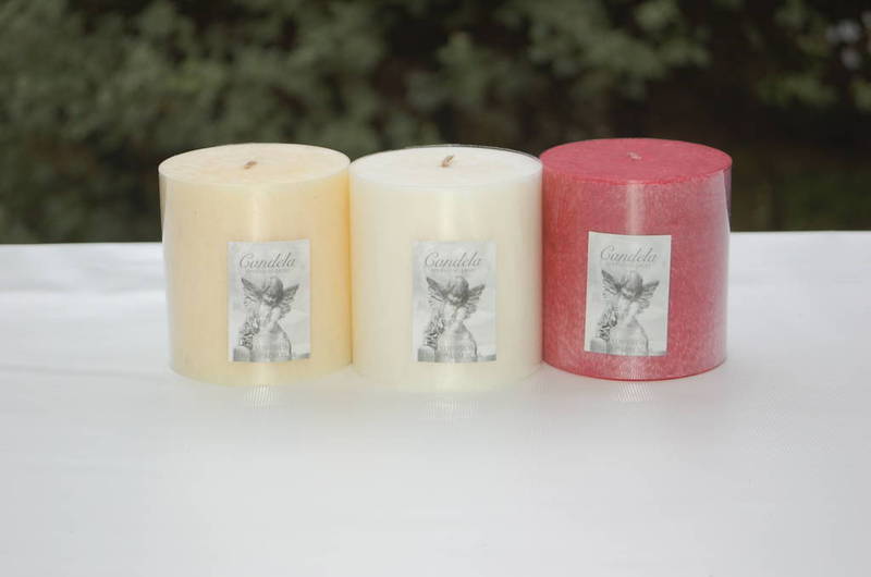 Cream Vanilla scented Candle - pillar 9 x 9 cm