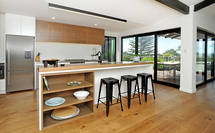 Timber Tones Add Richness to Kitchen
