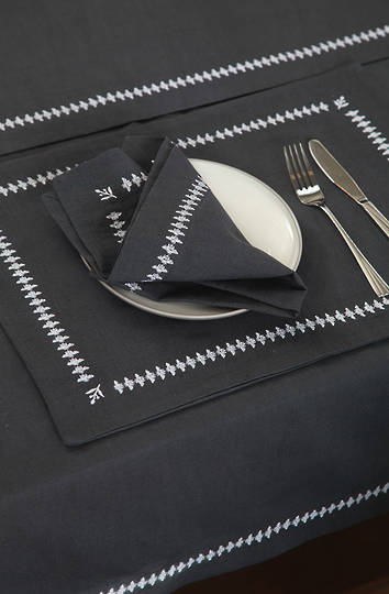 MM Linen - French Bee Tablecloth - Charcoal