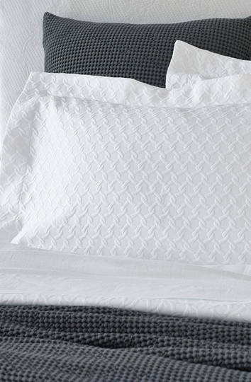 Baksana - Eternity Optic White Bedspread Set