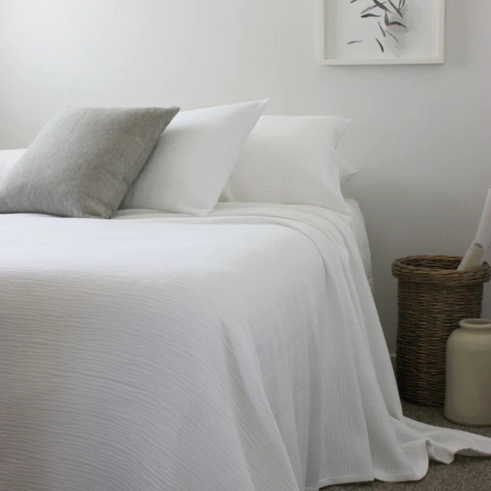 Seneca Ripple Bedspread and Coverlet Sets - Optical White