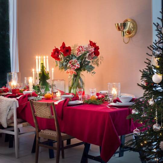 Importico - Himla Table Runner/Tablecloths - True Red