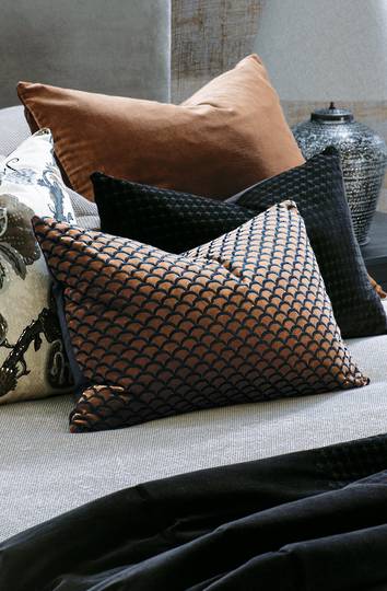 Bianca Lorenne - Arco Cushion - Copper/Black